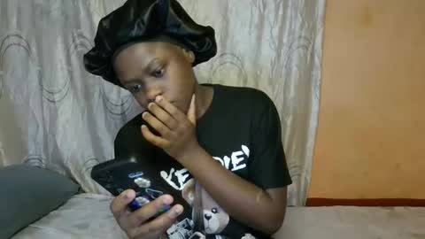 cute_marshal online show from February 15, 2026, 6:48 pm