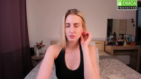 Snapshot of cute_milana chatting on May 11, 2026, 1:06 pm Milana online show from May 11, 2026, 1:06 pm