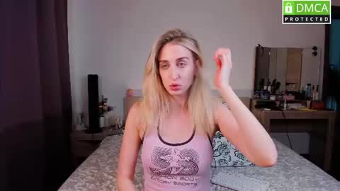 Snapshot of cute_milana chatting on June 23, 2026, 1:53 pm Milana online show from June 23, 2026, 1:53 pm