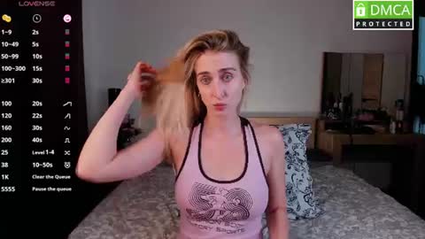 Snapshot of cute_milana chatting on July 13, 2026, 1:03 pm Milana online show from July 13, 2026, 1:03 pm