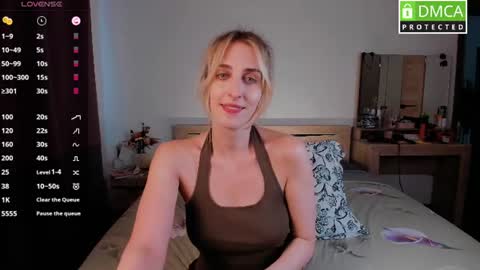 Snapshot of cute_milana chatting on July 21, 2026, 1:35 pm Milana online show from July 21, 2026, 1:35 pm