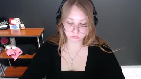 Veronica online show from January 7, 2025, 11:05 am