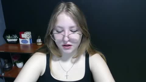 Veronica online show from January 21, 2025, 7:37 am