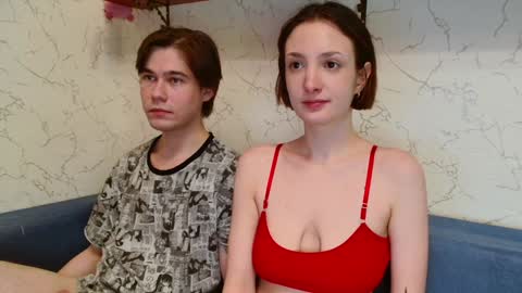 Snapshot of cute_pussy1 chatting on December 12, 2024, 3:37 pm Coraline and Tom online show from December 12, 2024, 3:37 pm