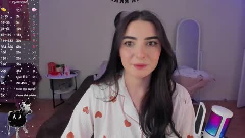 Snapshot of cute_redface_ chatting on December 30, 2024, 2:20 am Bb online show from December 30, 2024, 2:20 am