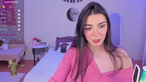Snapshot of cute_redface_ chatting on January 23, 2025, 10:44 pm Bb online show from January 23, 2025, 10:44 pm