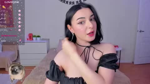 Snapshot of cute_redface_ chatting on March 5, 2025, 4:24 am Bb online show from March 5, 2025, 4:24 am