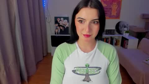 Snapshot of cute_redface_ chatting on October 22, 2025, 3:56 pm Bb online show from October 22, 2025, 3:56 pm