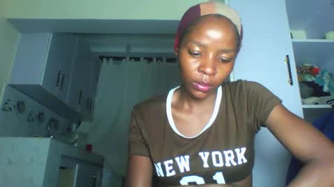 SHARON online show from May 8, 2026, 10:04 pm