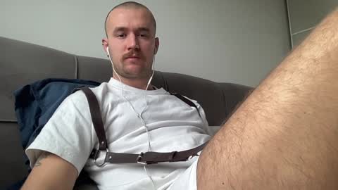 cute_skywalker online show from December 21, 2024, 7:13 am