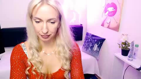 Snapshot of cute_smile_shy chatting on July 9, 2026, 9:41 pm cute_smile_shy online show from July 9, 2026, 9:41 pm