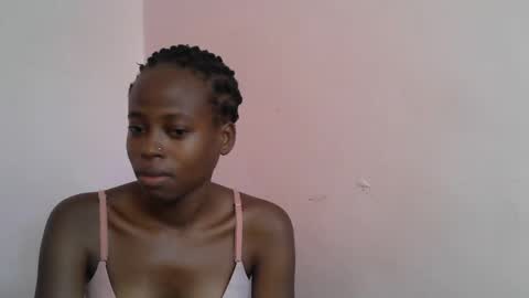 cute_sonny online show from December 16, 2024, 7:37 am