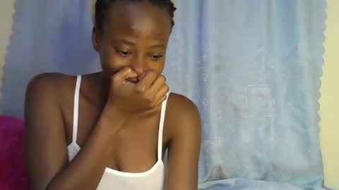 cute_sonny online show from October 5, 2025, 5:44 pm