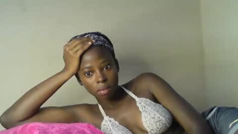 cute_sonny online show from November 29, 2025, 6:38 am