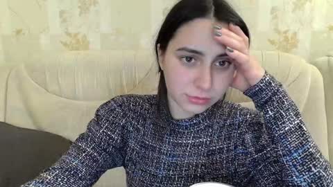Snapshot of cute_strawberry_ chatting on December 13, 2024, 6:27 pm cute_strawberry_ online show from December 13, 2024, 6:27 pm