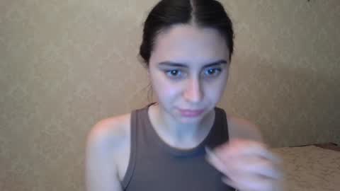 Snapshot of cute_strawberry_ chatting on December 21, 2024, 5:29 pm cute_strawberry_ online show from December 21, 2024, 5:29 pm