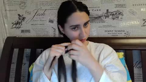 Snapshot of cute_strawberry_ chatting on December 24, 2024, 8:05 pm cute_strawberry_ online show from December 24, 2024, 8:05 pm