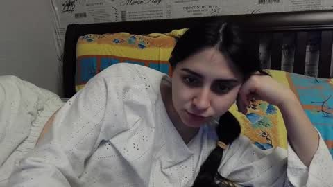 Snapshot of cute_strawberry_ chatting on January 8, 2025, 7:24 pm cute_strawberry_ online show from January 8, 2025, 7:24 pm