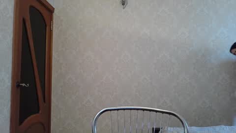 Snapshot of cute_strawberry_ chatting on February 5, 2025, 7:50 am cute_strawberry_ online show from February 5, 2025, 7:50 am