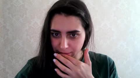 Snapshot of cute_strawberry_ chatting on September 30, 2025, 6:29 am cute_strawberry_ online show from September 30, 2025, 6:29 am