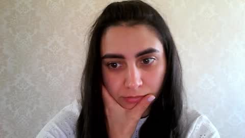 Snapshot of cute_strawberry_ chatting on October 2, 2025, 7:04 am cute_strawberry_ online show from October 2, 2025, 7:04 am