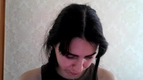 Snapshot of cute_strawberry_ chatting on October 7, 2025, 5:15 am cute_strawberry_ online show from October 7, 2025, 5:15 am