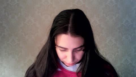 Snapshot of cute_strawberry_ chatting on October 12, 2025, 1:10 pm cute_strawberry_ online show from October 12, 2025, 1:10 pm