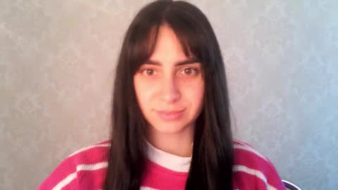 Snapshot of cute_strawberry_ chatting on October 13, 2025, 6:46 am cute_strawberry_ online show from October 13, 2025, 6:46 am