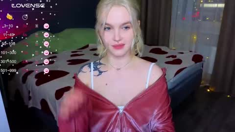 Sue online show from February 28, 2025, 4:53 pm