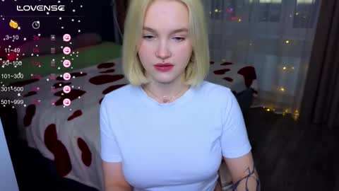 Sue online show from March 11, 2025, 5:13 pm