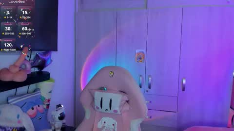 katalinda montt online show from October 12, 2025, 7:35 pm