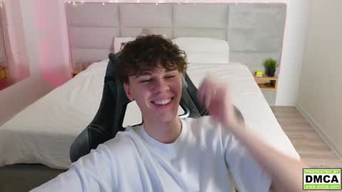 Thomas -  online show from December 16, 2024, 6:27 pm