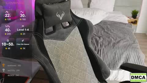 Thomas -  online show from March 12, 2025, 1:36 am