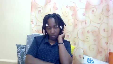 Snapshot of cute_xeniah chatting on October 13, 2025, 8:25 am cute_xeniah online show from October 13, 2025, 8:25 am