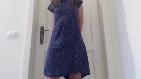 Anne-Marie  online show from September 24, 2025, 6:50 am