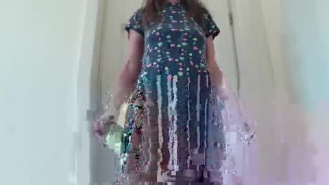 Anne-Marie  online show from October 21, 2025, 9:21 am