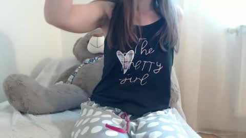 Anne-Marie  online show from October 22, 2025, 7:30 am