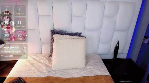 Snapshot of cutearii chatting on February 23, 2025, 11:47 pm CuteArii online show from February 23, 2025, 11:47 pm