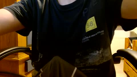Snapshot of cuteboy090 chatting on June 30, 2026, 4:19 pm Cuteboy090 online show from June 30, 2026, 4:19 pm