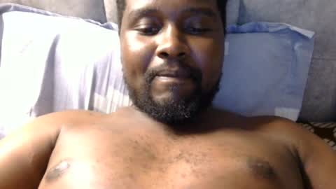 Snapshot of cutee_daddy chatting on August 7, 2026, 9:17 pm daddy online show from August 7, 2026, 9:17 pm