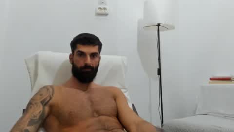 Snapshot of cuteeboy chatting on October 23, 2025, 6:06 pm cuteeboy online show from October 23, 2025, 6:06 pm