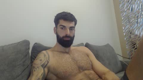 Snapshot of cuteeboy chatting on November 4, 2025, 5:50 am cuteeboy online show from November 4, 2025, 5:50 am