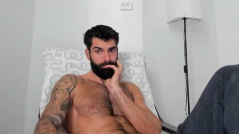 Snapshot of cuteeboy chatting on November 21, 2025, 10:47 am cuteeboy online show from November 21, 2025, 10:47 am