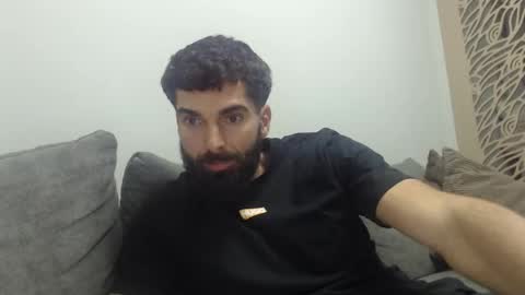 Snapshot of cuteeboy chatting on November 28, 2025, 5:04 pm cuteeboy online show from November 28, 2025, 5:04 pm