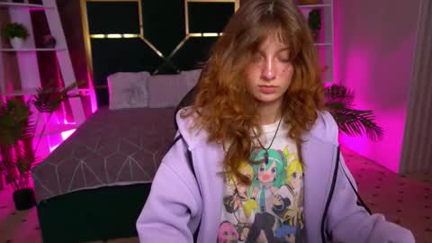 Snapshot of cuteefoxy chatting on November 17, 2025, 2:34 pm Foxy online show from November 17, 2025, 2:34 pm