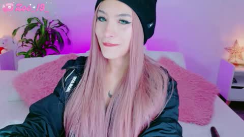 Zoe  online show from March 3, 2026, 1:01 am