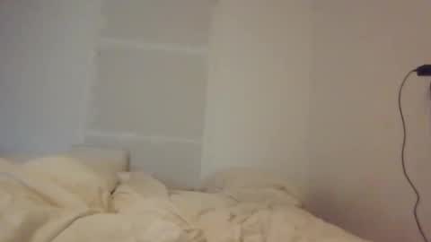 Cutegoth online show from November 2, 2025, 1:57 pm