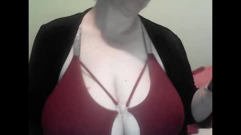 Jessy online show from May 26, 2026, 11:17 am