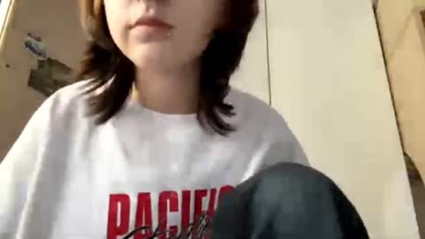 cutejurata online show from August 8, 2026, 4:25 am