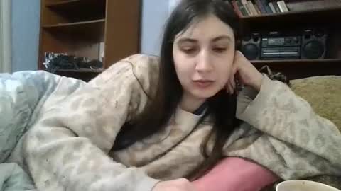 cutekattie online show from March 2, 2026, 4:03 am